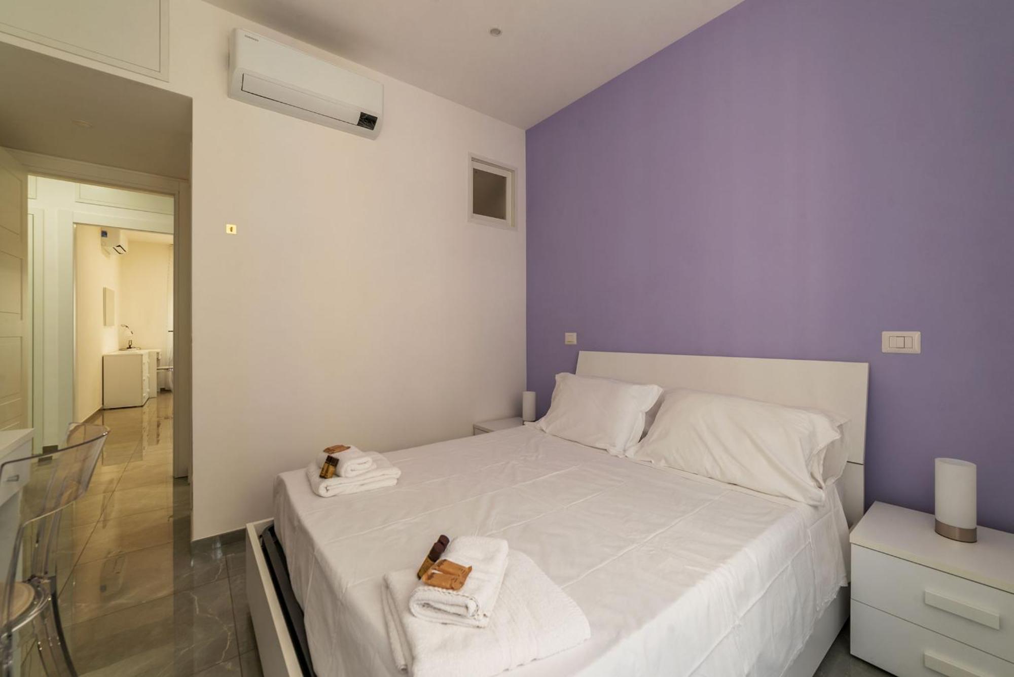 شقة Joivy Delightful 3-Bed Flat With Balcony روما المظهر الخارجي الصورة