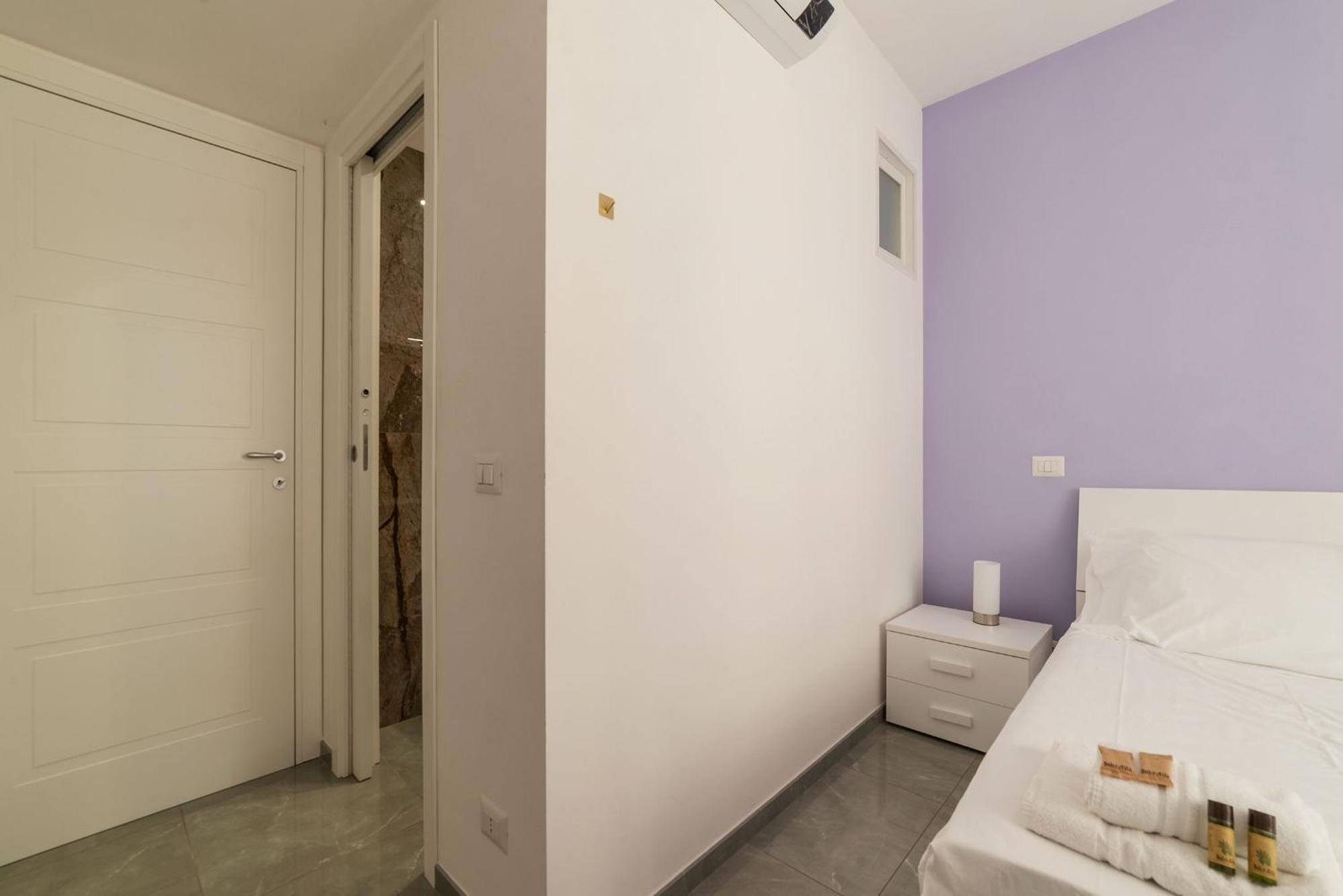 شقة Joivy Delightful 3-Bed Flat With Balcony روما المظهر الخارجي الصورة